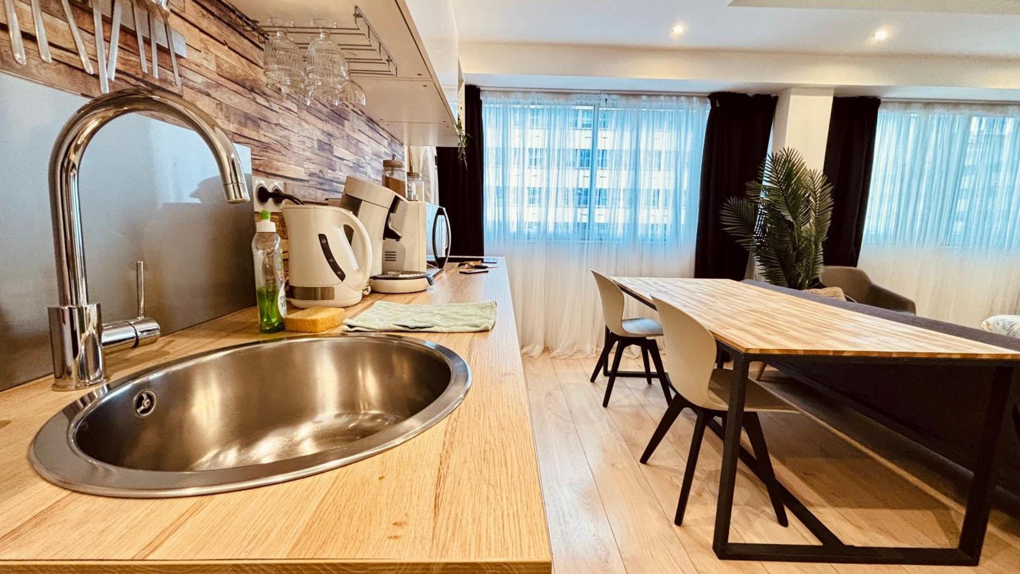 ☆Loft 35M2 Lyon 6 Menage Inclus/Pas De Check Out☆ Apartment Екстериор снимка